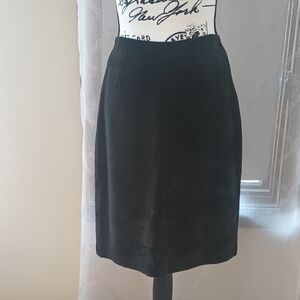 Lord & Taylor Elegant Black Pencil Skirt